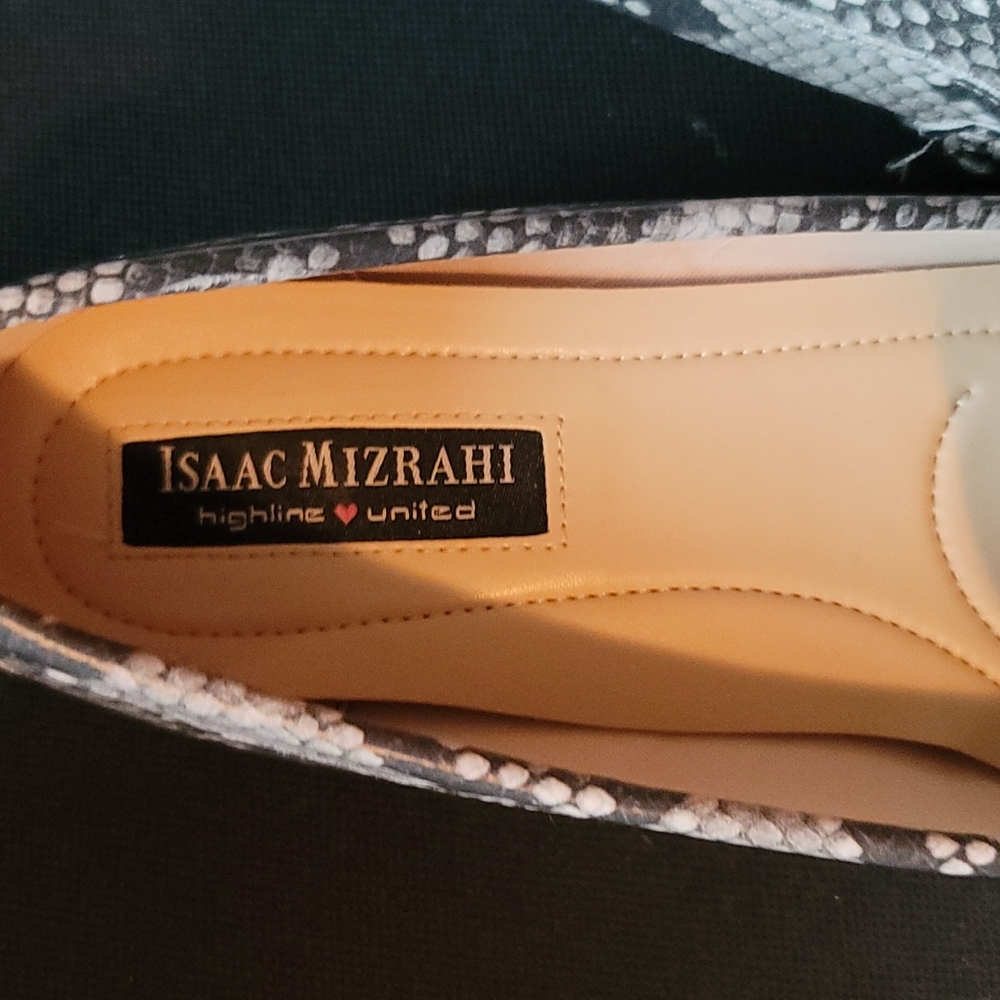 Isaac Mizrahi Tassel Loafer size 8.5 - Picture 3 of 5
